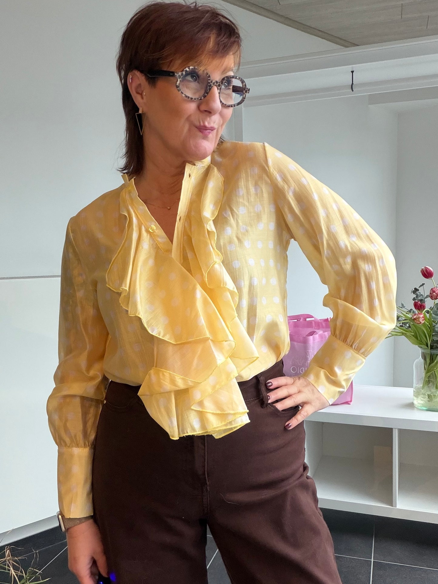 Gestippelde ruffle blouse Spring Edition 🌸